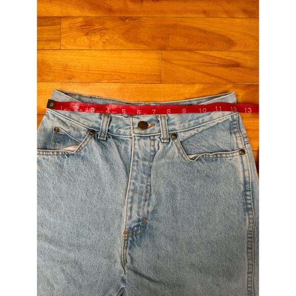 Vintage 80s Jean Shorts, High Rise Light Wash Cutoffs, Geoffrey Hunter 24"W, 0-2 - Picture 5 of 10